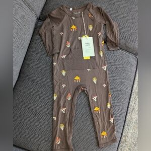 NWT Kyte Baby Fungi Romper 2T